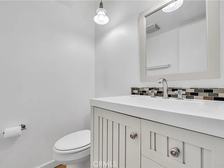 7137 Shoup Ave #16 — Photo 12