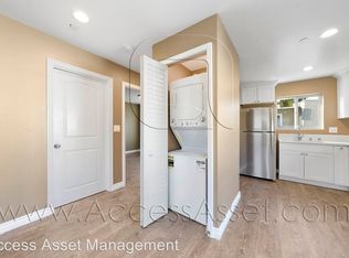 2025 Cedar St, Santa Ana, CA 92707