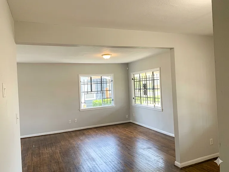 6109 Wayland St — Photo 5