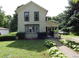 108 S Maple St, Fayette, OH 43521