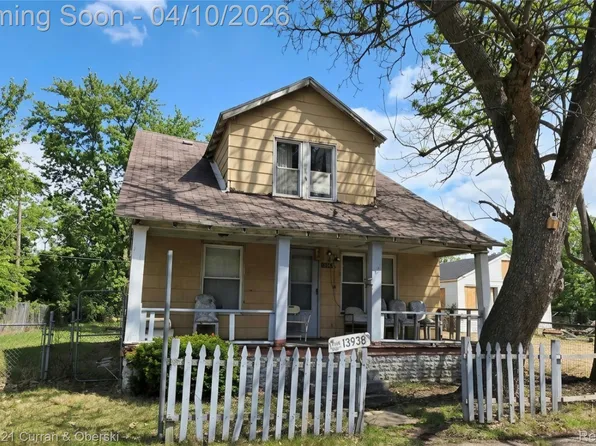 13938 Lumpkin St, Hamtramck, MI 48212
