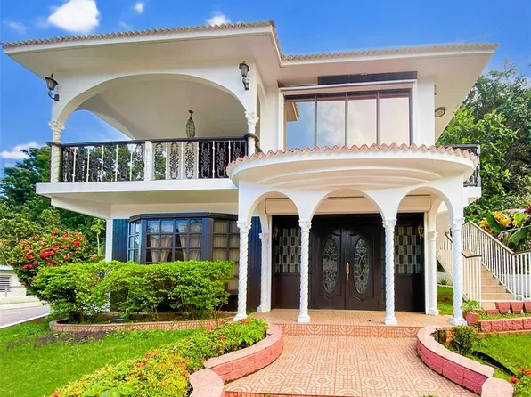 177B Callejon C Urb Cordova Davila, Manati, PR 00674
