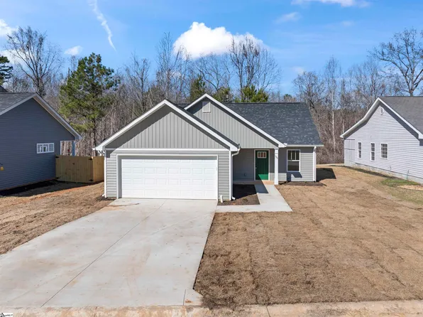 106 Running Creek Dr, Abbeville, SC 28620