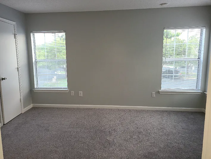 15619 Easthaven Ct — Photo 9