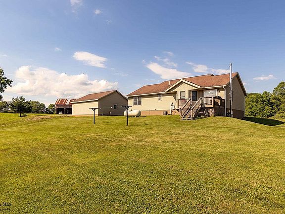 5th image of 1685 Township Road 312 SE