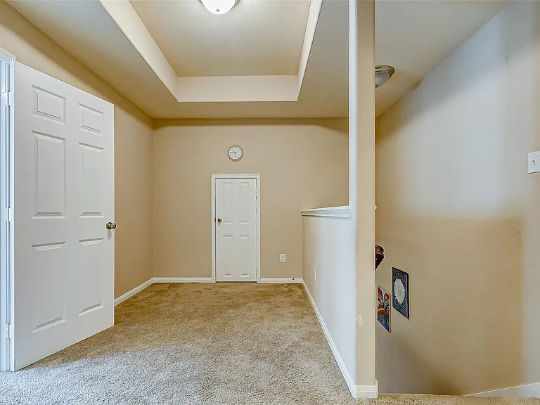 9419 Sparrow Creek Ct — Photo 7
