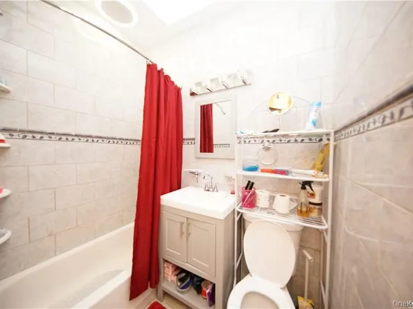 21 Charlotte Street image 7 of 17