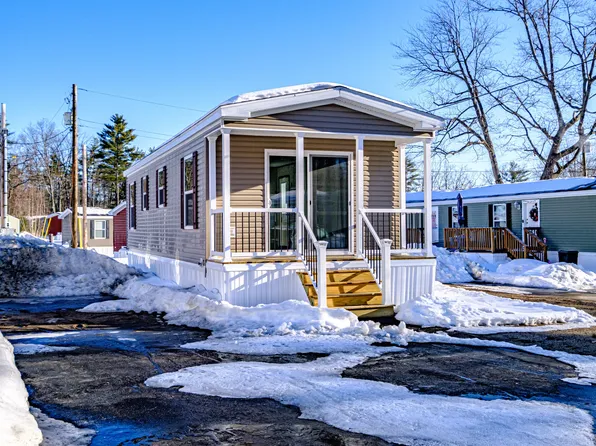 24 Lakewood Drive, Limington, ME 04049
