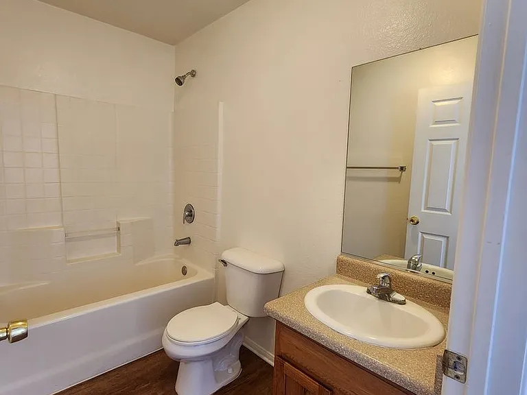 73484 El Paseo Dr — Photo 12