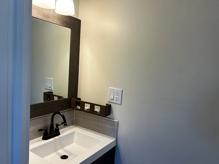 2629 Commonwealth Dr #1 — Photo 9