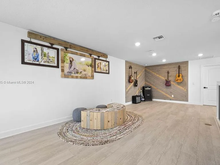 141 Cinder Dunes Point — Photo 24