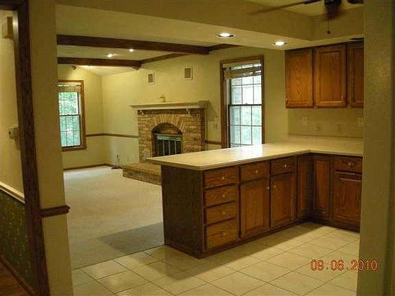 4th image of 3155 W Danbury Dr