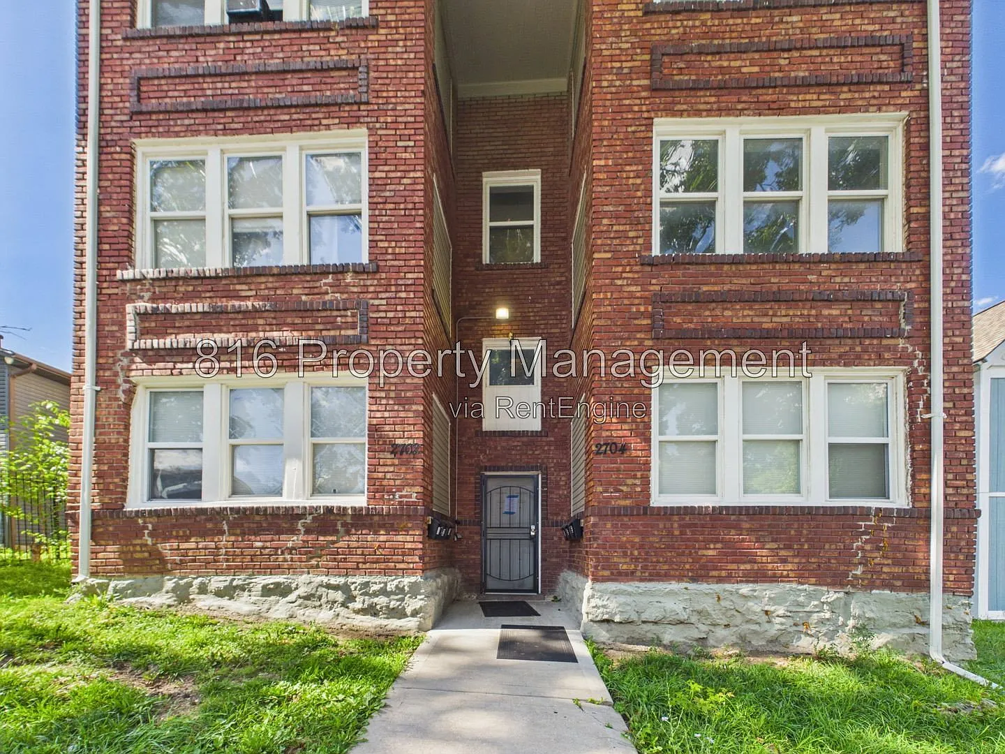 2 bed, 1.0 bath, 900 sqft, $850 — Photo 1