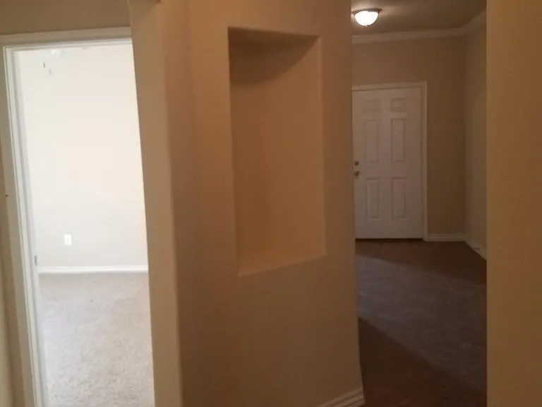 Art Nook in Entry