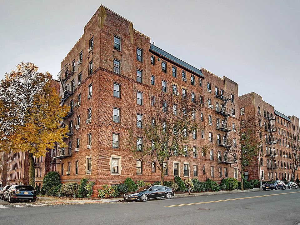 1st image of 167-10 Crocheron Ave APT 2M