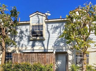 936 W 18th St APT E3, Costa Mesa, CA 92627