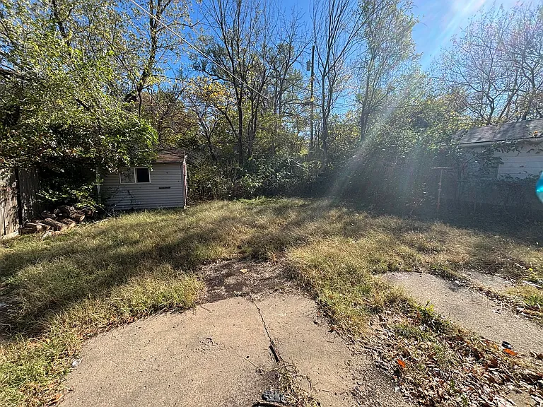 3120 SE Fremont St — Photo 10