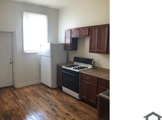 3055 W Jackson Blvd #2, Chicago, IL 60612
