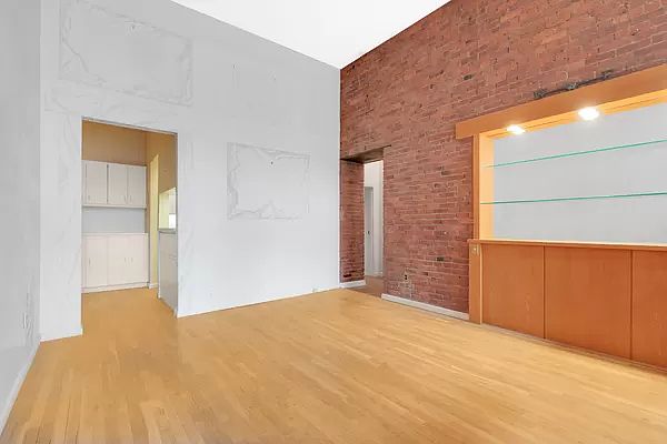 1st image of 303 Mercer St APT A102