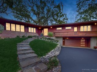 516 Turnpike Rd, Golden Valley, MN 55416