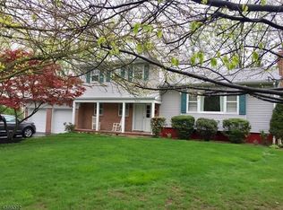 17 Beechtree Rd, West Caldwell, NJ 07006