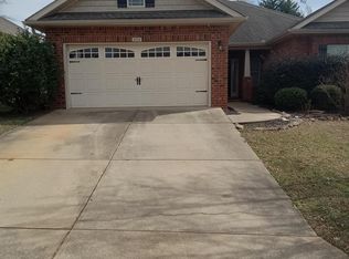 504 Airdale Ln, Simpsonville, SC 29680