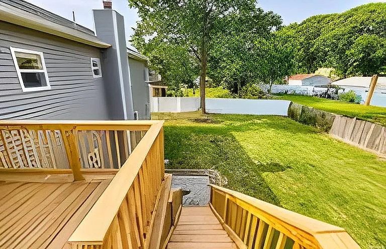5 Pamela Ln #2 — Photo 4