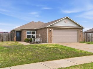7964 Bridgegate Ave, Springdale, AR 72762