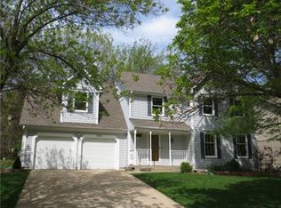 8316 Twilight Ln, Lenexa, KS 66219