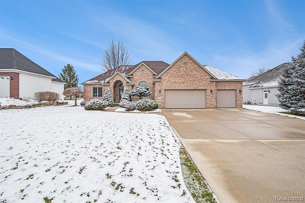 9128 Woodridge Dr, Davison, MI 48423 Zillow