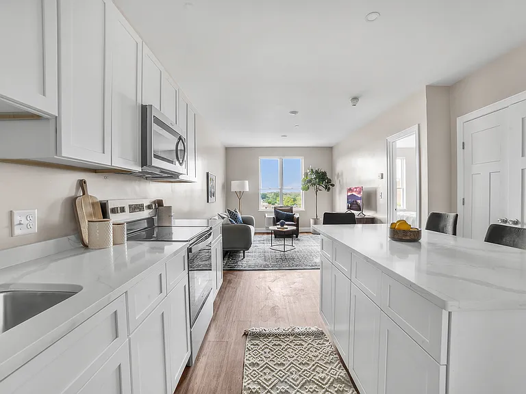 127 Centre St #507 — Photo 3