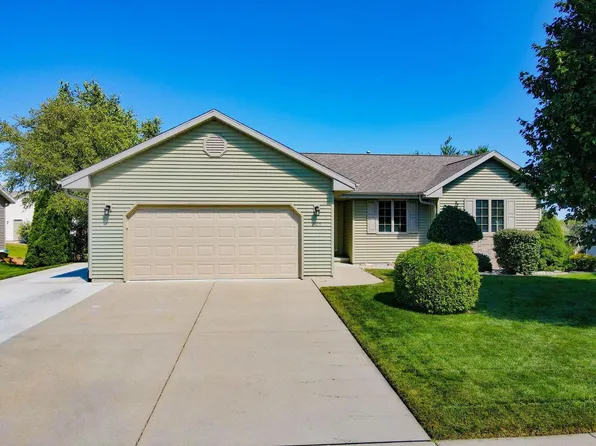 205 Wollet Drive, Fort Atkinson, WI 53538