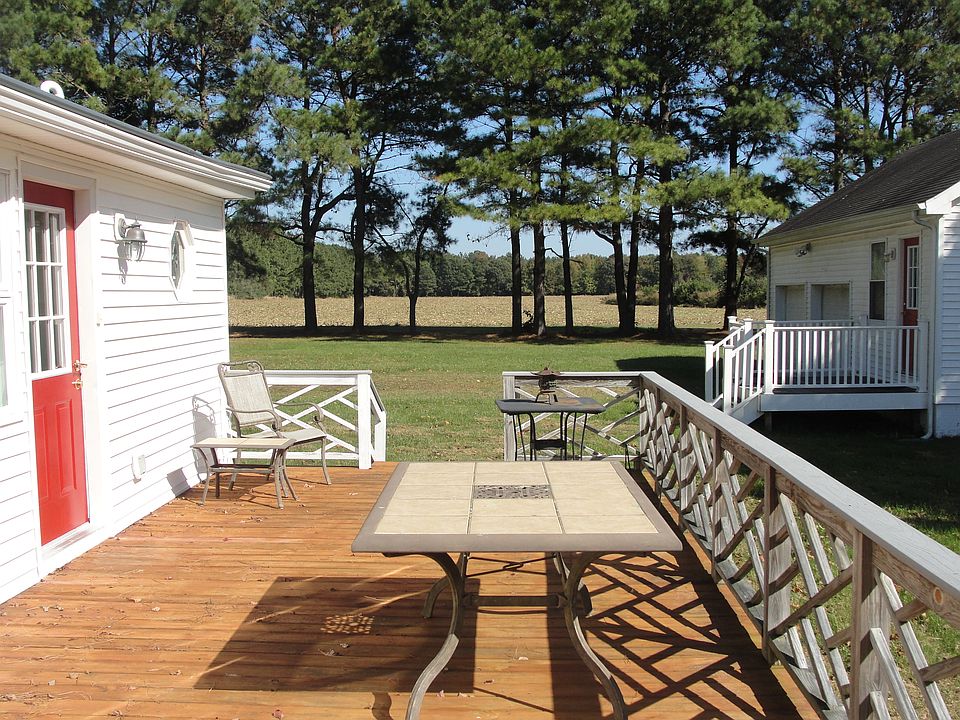 Nice large deck