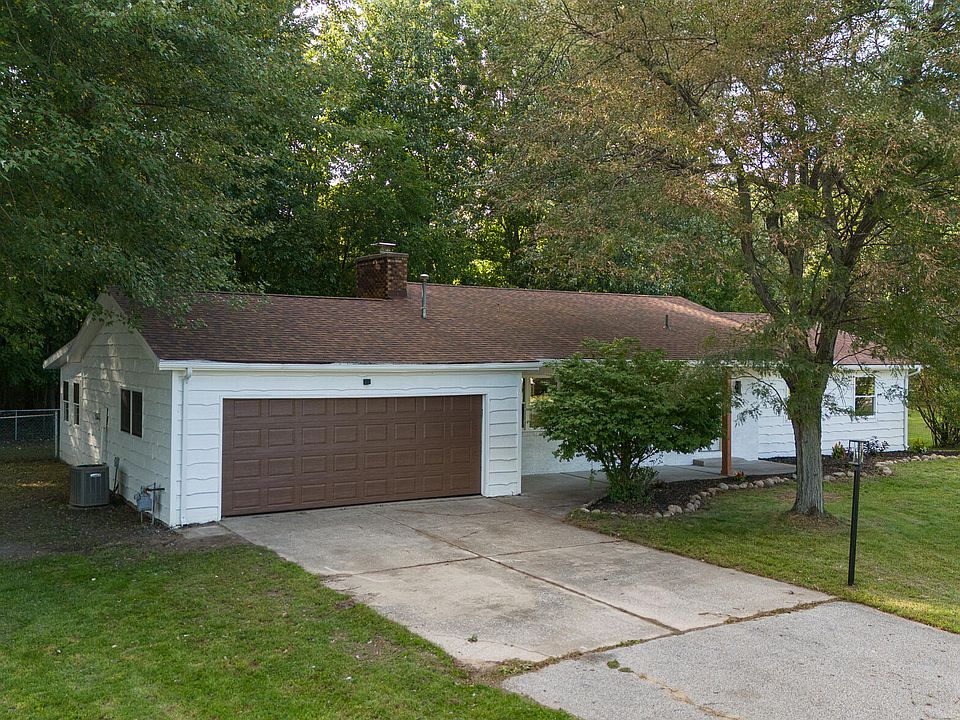 1st image of 5564 Newton Ave