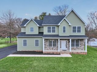 526 Vanderveer Rd, Bridgewater, NJ 08807