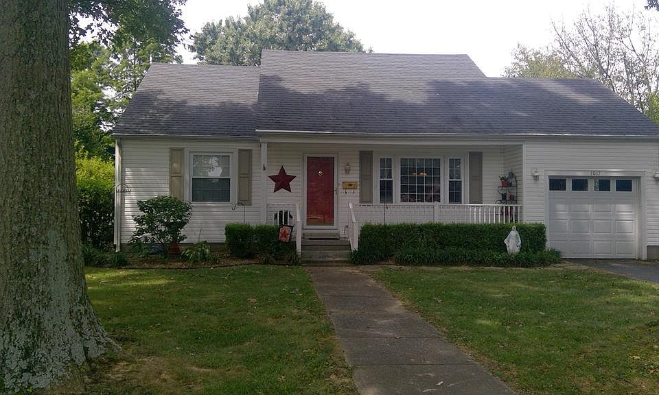 1st image of 1017 Booth Ave