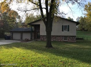 4905 Angelia Ave, Jefferson City, MO 65109