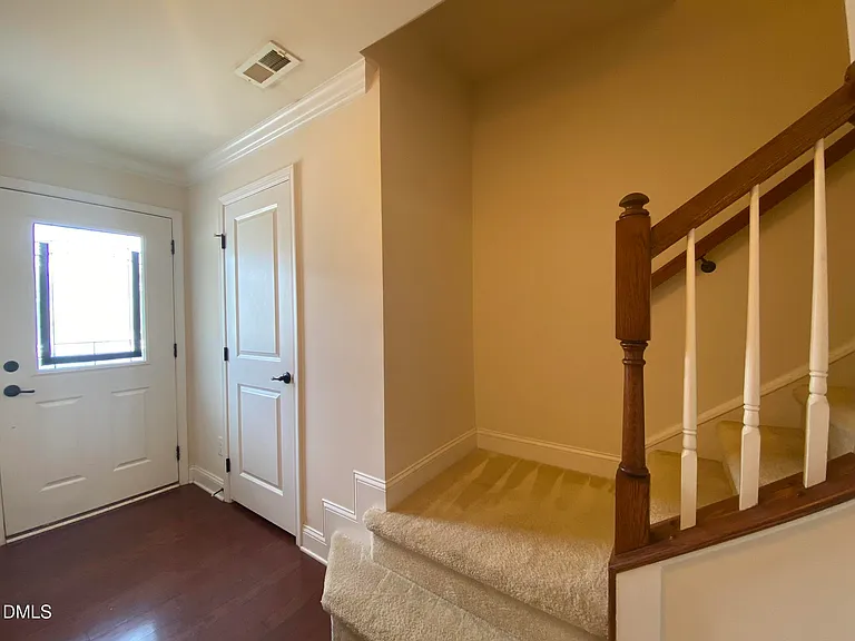 645 Berry Chase Way — Photo 6