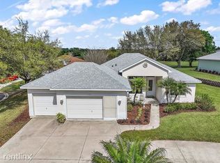 3320 Saint Lucia Ct, Tavares, FL 32778