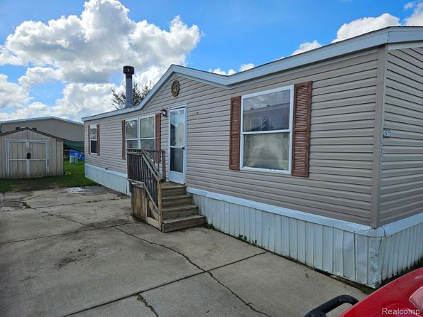 4286 Roxanne Ln