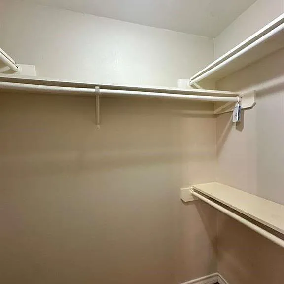 1109 W Eisenhower St #5 — Photo 13
