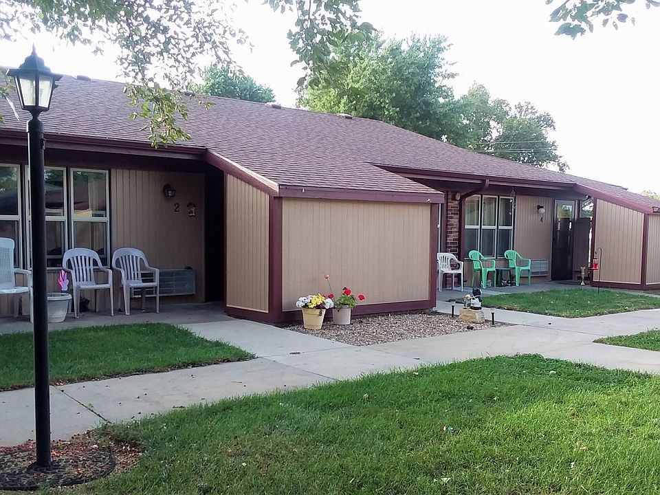 Heritage Court Apartments 107 E Lake St Silver Lake KS Zillow