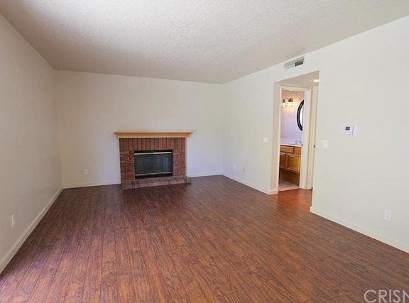 5th image of 28317 Ladley Ct