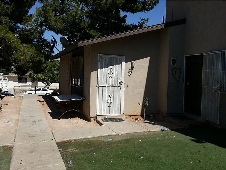 2nd image of 233 N 18th St