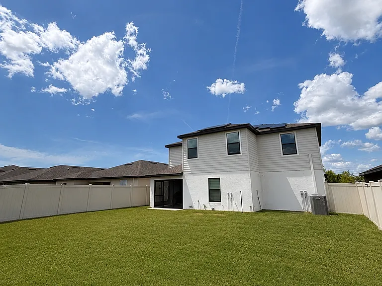 1115 Wynnmere Walk Ave — Photo 37