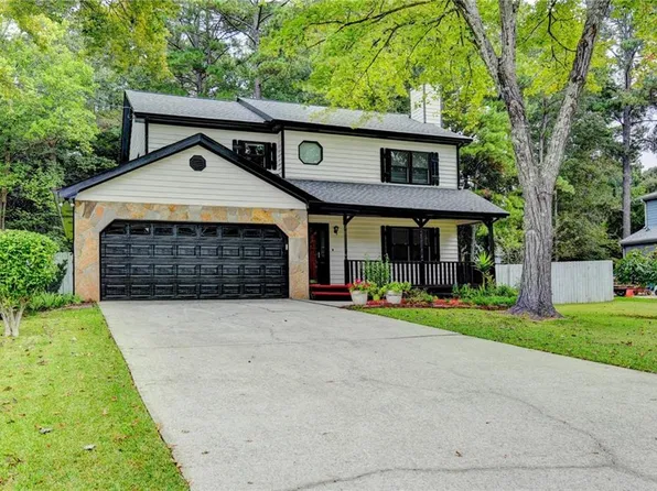 1188 Gate Post Ln, Lawrenceville, GA 30044
