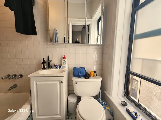 Rented by RELEASE NY | media 5