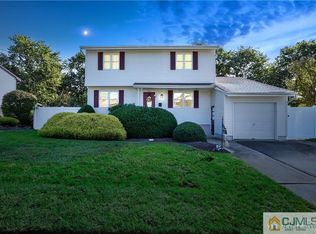 55 Gramercy Rd, Old Bridge, NJ 08857