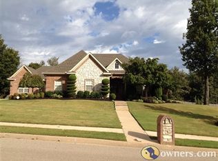 1108 Layman Dr, Jonesboro, AR 72404