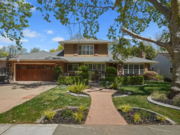 1207 11th Ave, Sacramento, CA 95818
